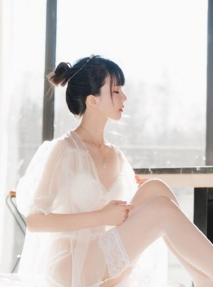 黄色一级片av_电影无删减版